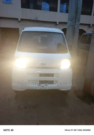 Daihatsu Hijet 2012 White