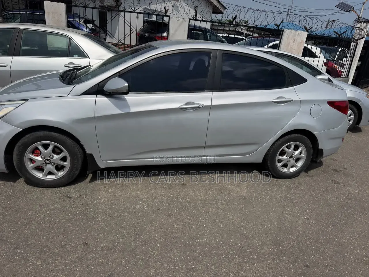Hyundai Accent 2014 Silver