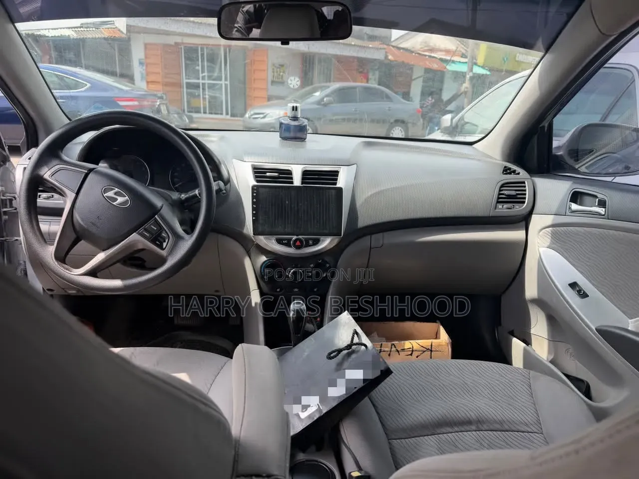 Hyundai Accent 2014 Silver
