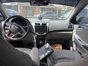 Hyundai Accent 2014 Silver