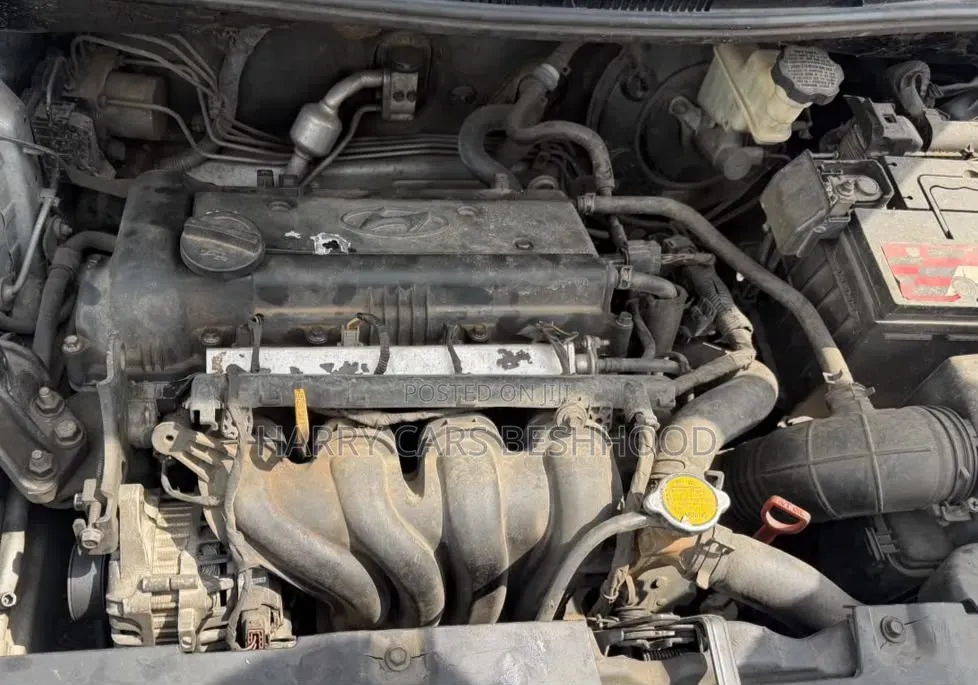 Hyundai Accent 2014 Silver