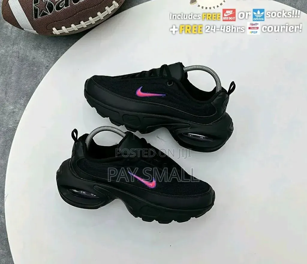 Nike Sneakers