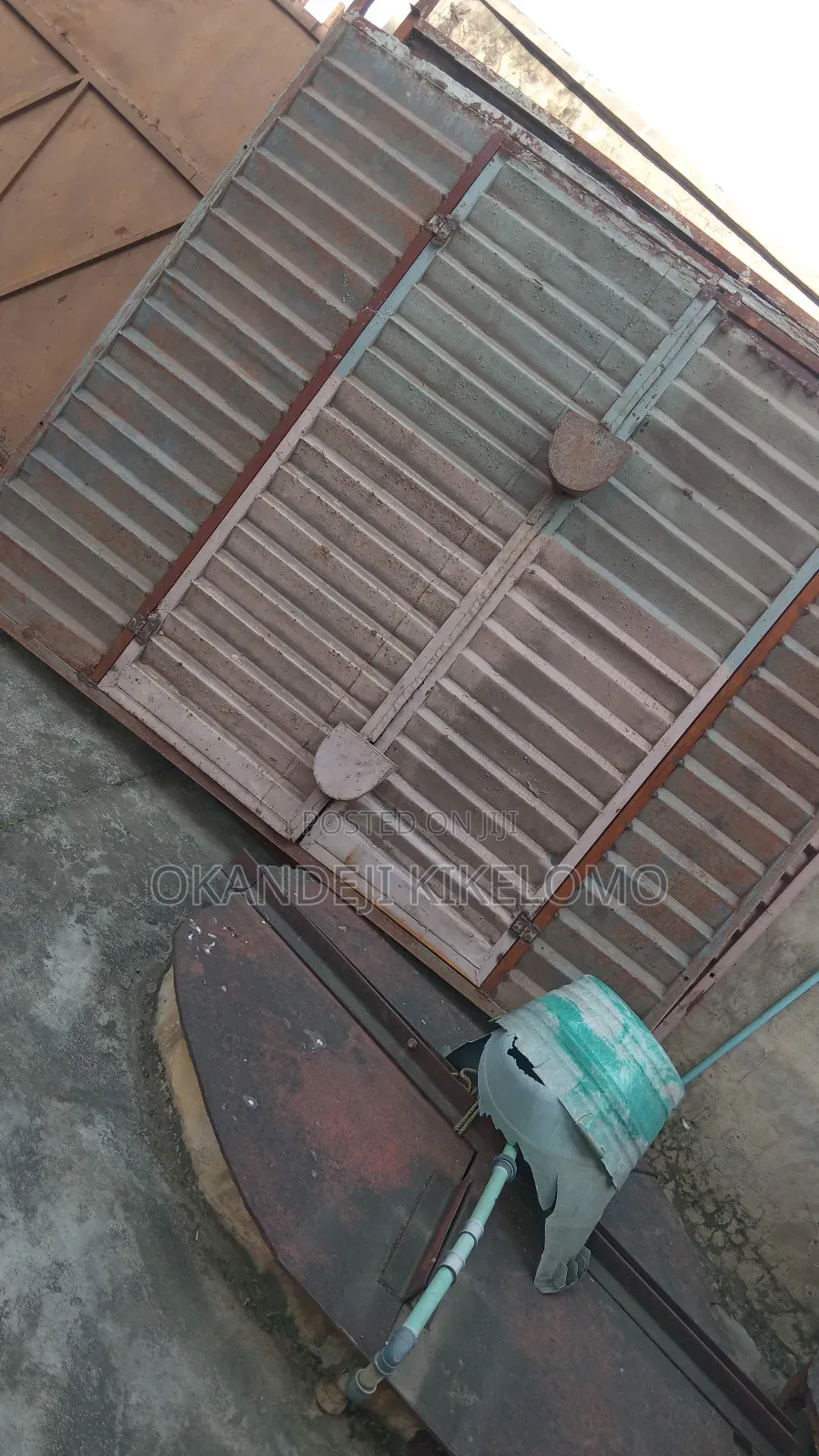 Kiosk Containers