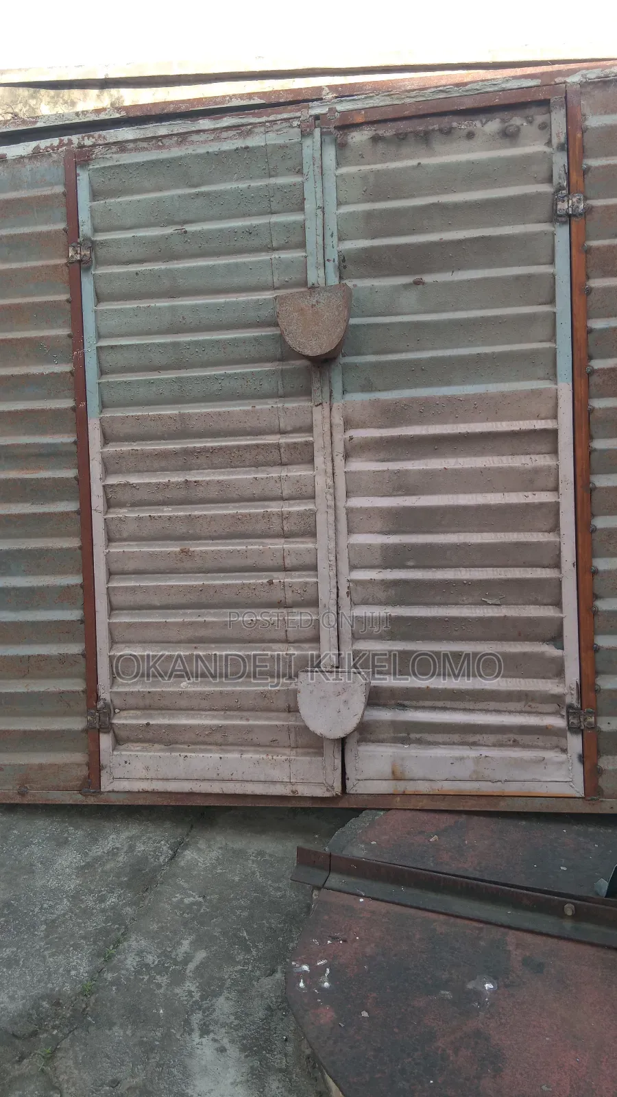 Kiosk Containers