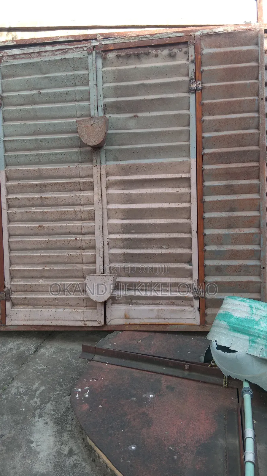 Kiosk Containers