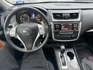 Nissan Altima 2017 Silver