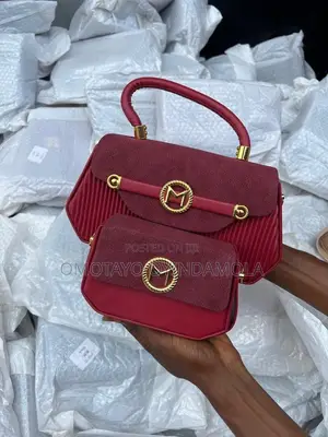 Beautiful Burgundy 2-in-1 Handbag