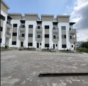 4bdrm Townhouse / Terrace in Main Guzape for rent