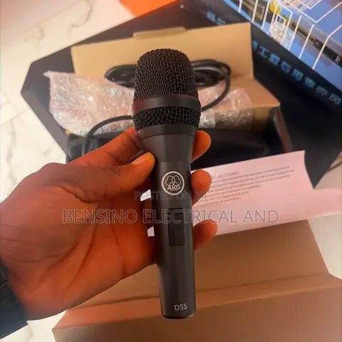 AKG D5S Wired Microphone