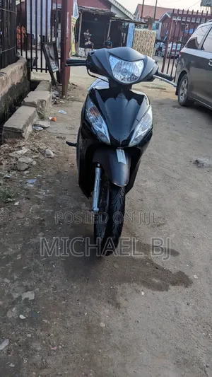Honda 2021 Black