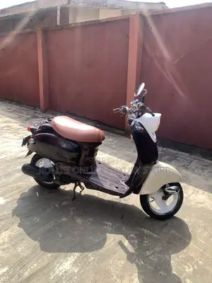 Yamaha Gear 2005 Black