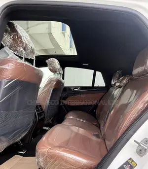 Mercedes-Benz GLE-Class 2017 White