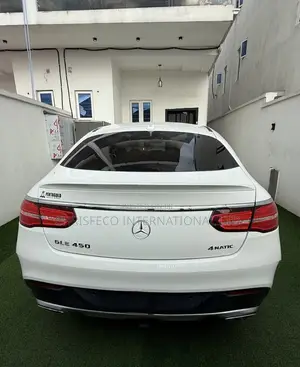 Mercedes-Benz GLE-Class 2017 White