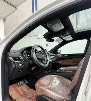 Mercedes-Benz GLE-Class 2017 White
