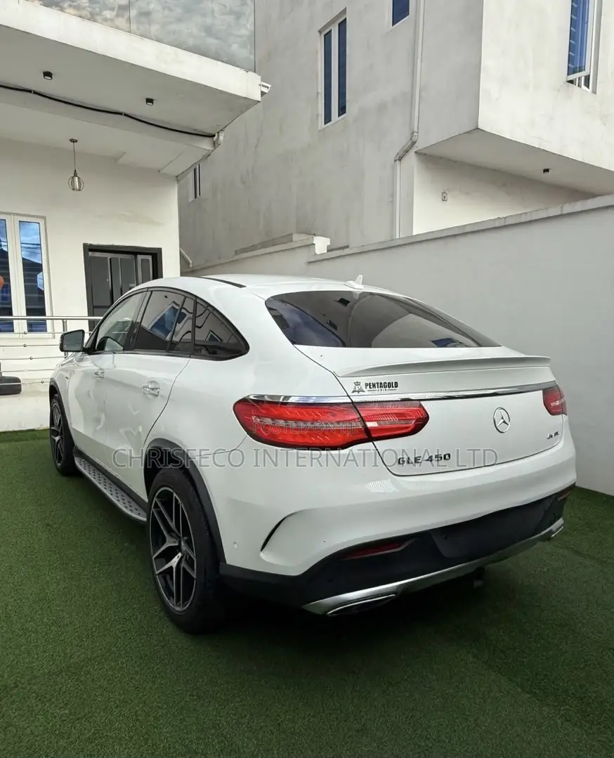 Mercedes-Benz GLE-Class 2017 White