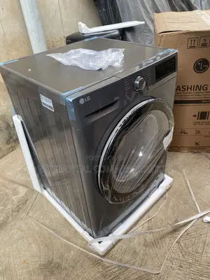 LG F4V3RYP6JE 10.5KG Home Laundry Washing Appliance
