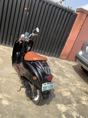 Yamaha Gear 2005 Black
