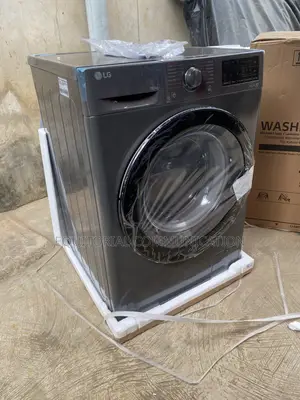 LG F4V3RYP6JE 10.5KG High-Capacity Laundry Washer