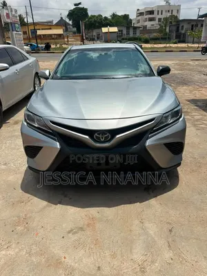 Toyota Camry 2019 Gray