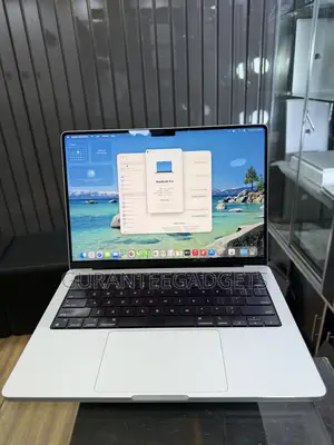Laptop Apple MacBook Pro 2021 M1 Max 32GB Apple M1 Max SSD 1T