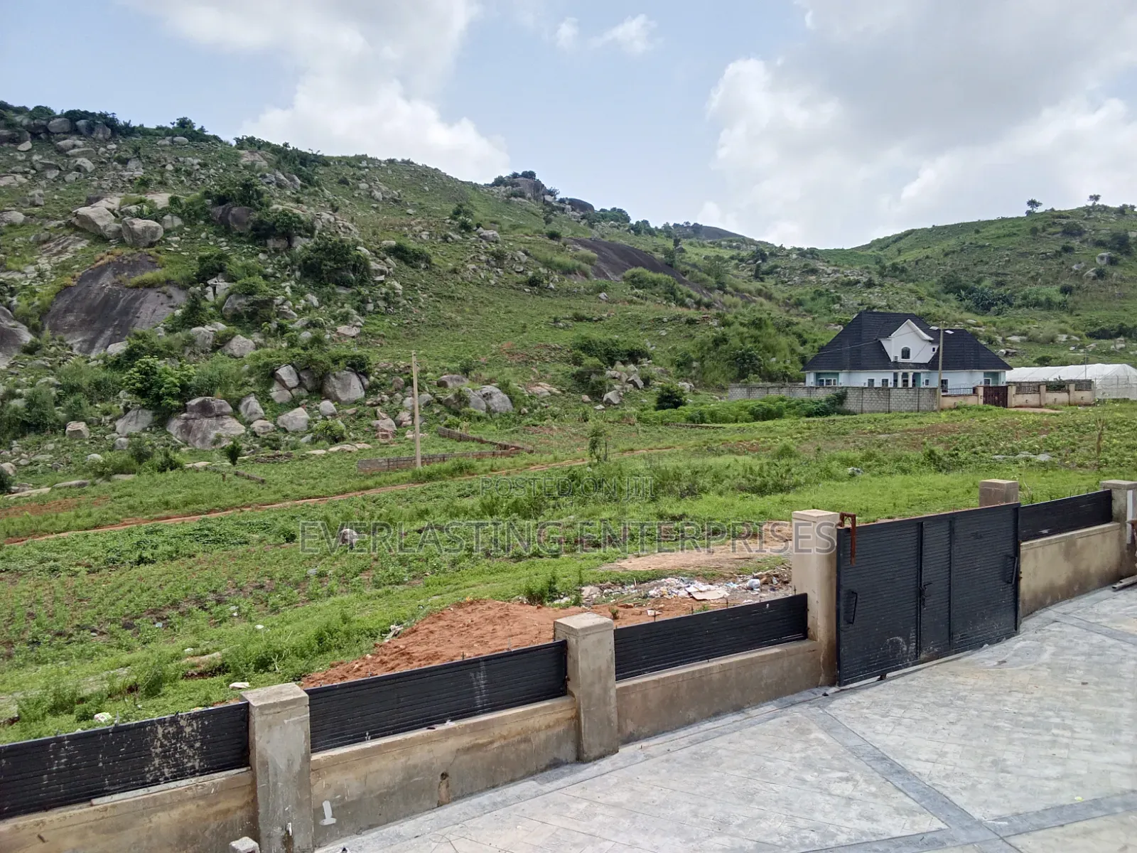 New Spacious Self-Con in Ushafa