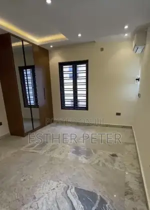 4bdrm Duplex in Life Camp for sale