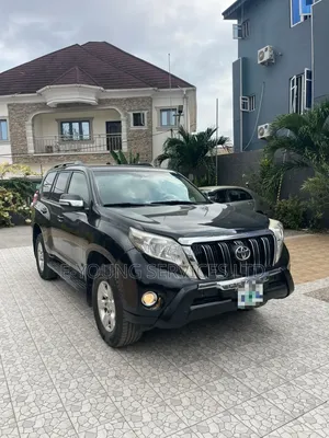 Toyota Land Cruiser Prado 2014 Black