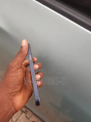 Apple iPhone 12 64 GB Blue