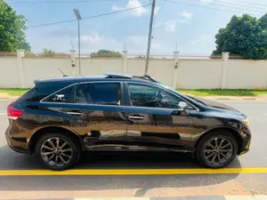 Toyota Venza XLE 2010 Black