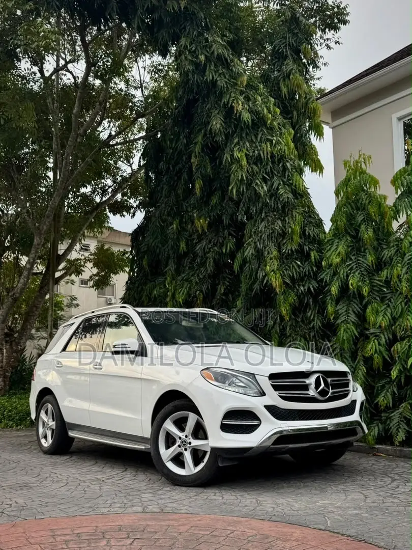 Mercedes-Benz GLE-Class 2017 White