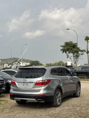 Hyundai Santa Fe 2016 Silver