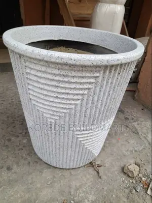Stone Finish Decorative Flower Planter Pot