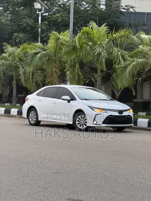 Toyota Corolla 2020 White