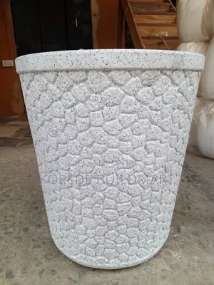 Stone Finish Concrete Flower Planter Pot