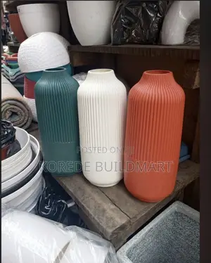 Modern Plastic Decorative Flower Pot