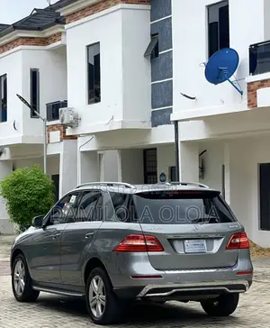 Mercedes-Benz M Class 2014 Gray