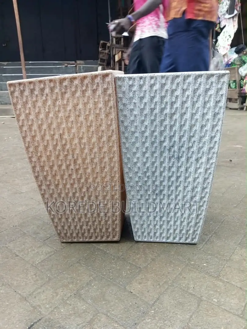 Stone Finish Concrete Flower Planter Pot