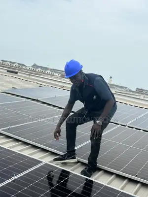 Solar Sells and Installer