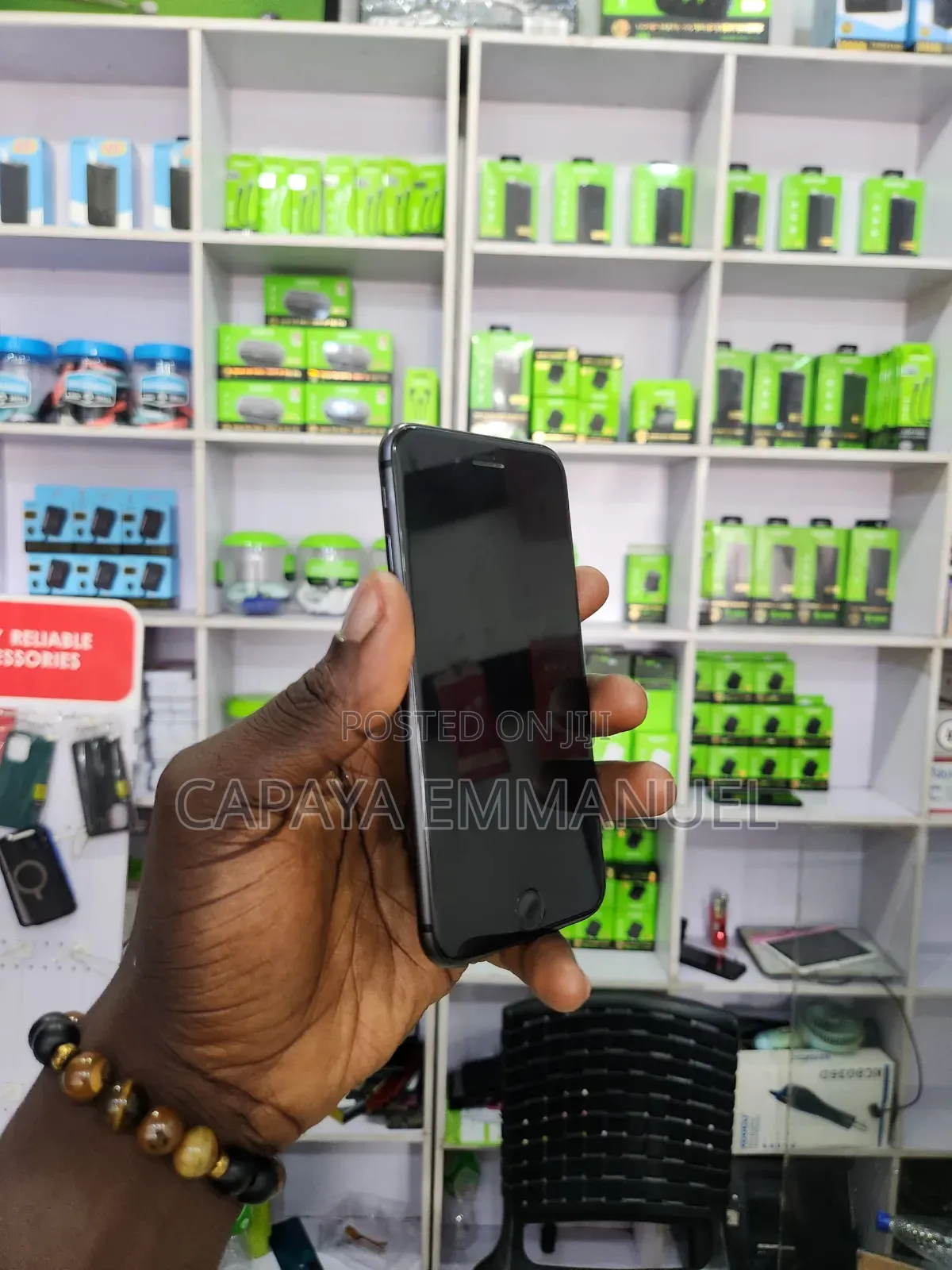 Apple iPhone 8 64 GB Black