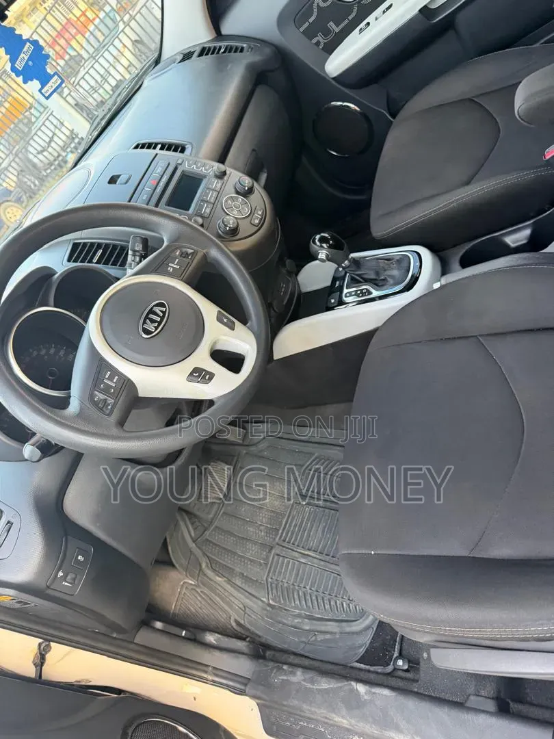 Kia Soul Automatic 2012 Brown
