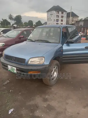 Toyota RAV4 Cabriolet 1998 Blue