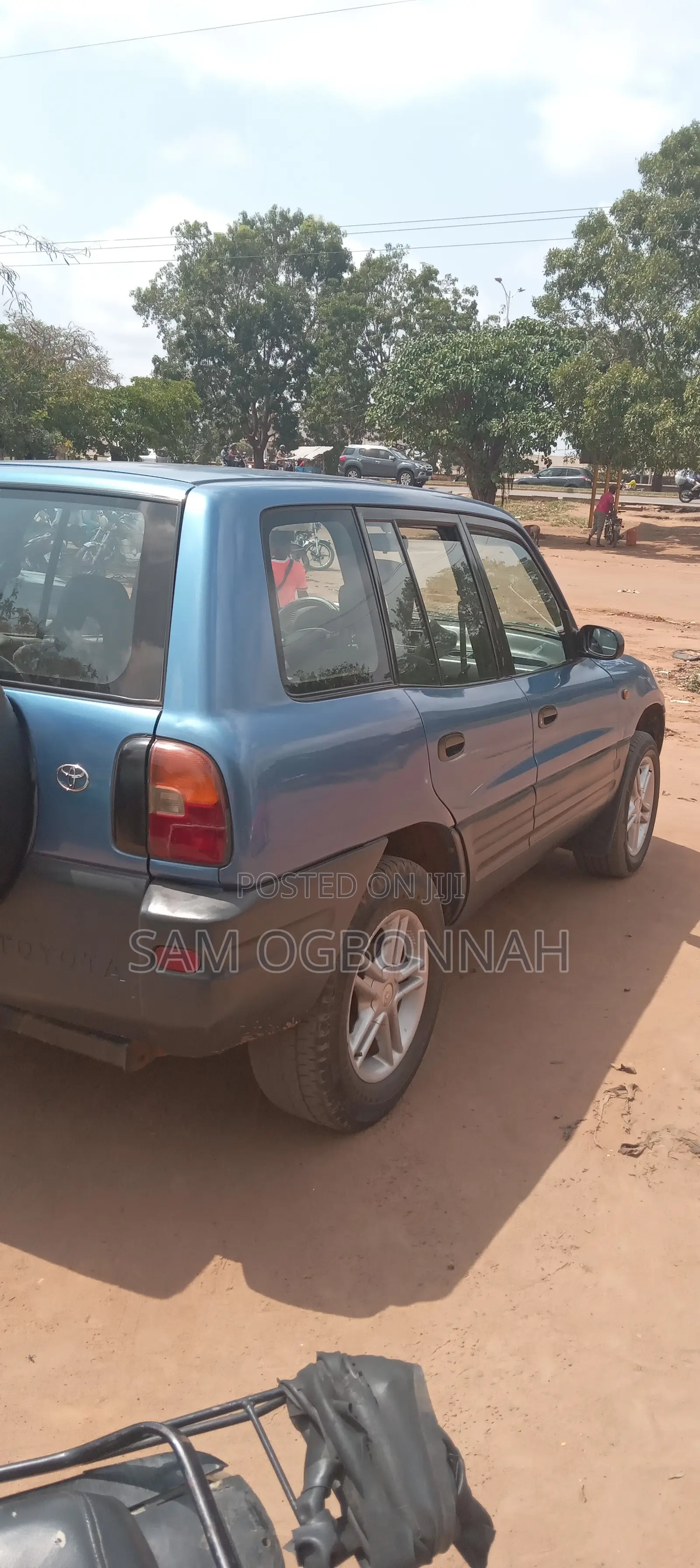 Toyota RAV4 Cabriolet 1998 Blue