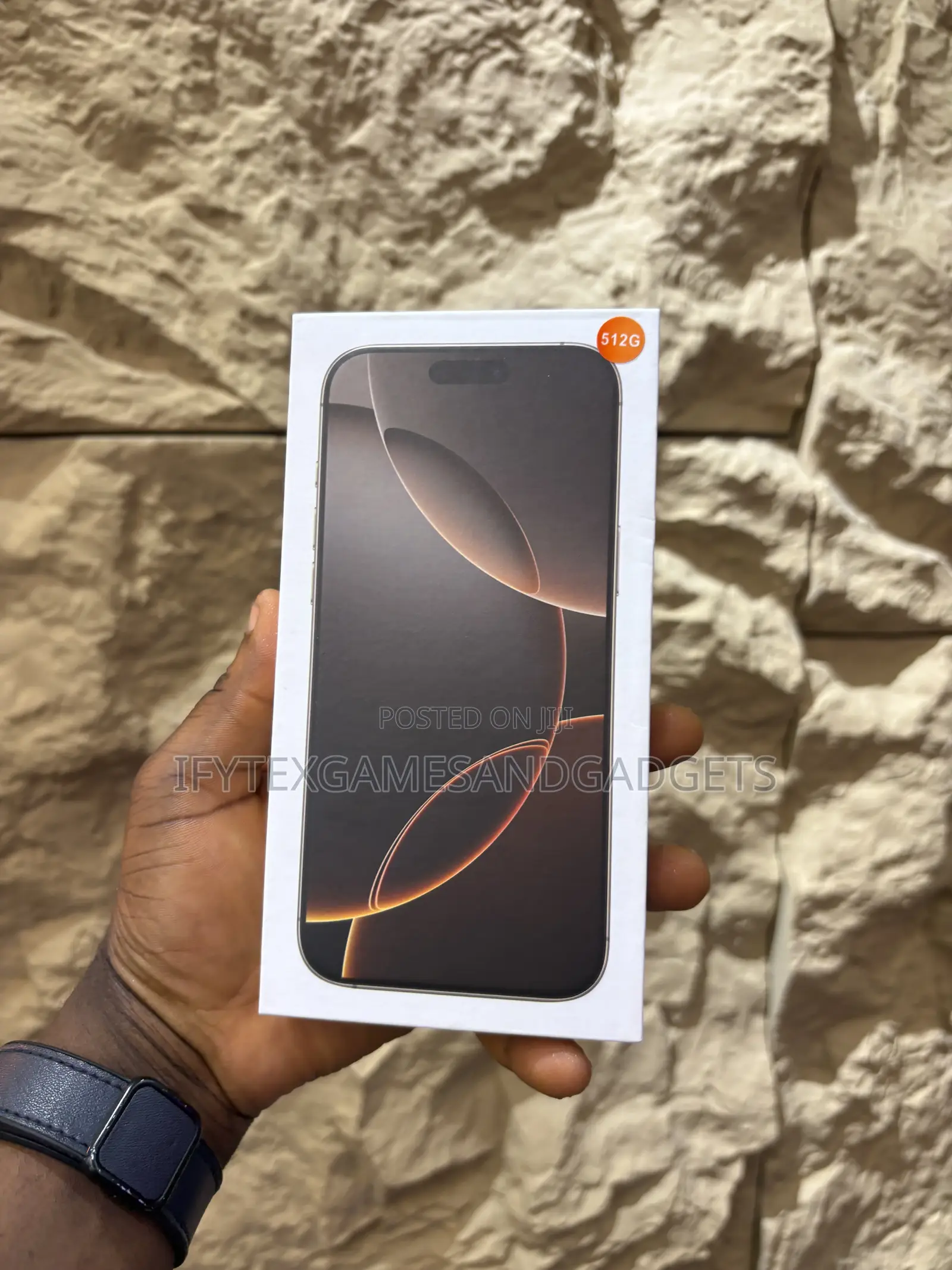 New Apple iPhone 16 Pro Max 512 GB Gold