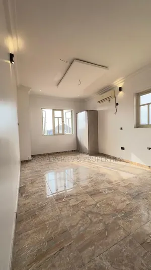 Mini Flat in Gated And Secured, Osapa london for rent