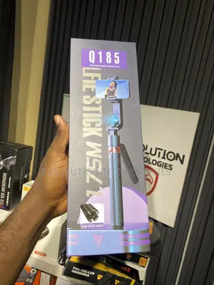 Q185 Tracking Gimbal Selfie Stick With Remote Control