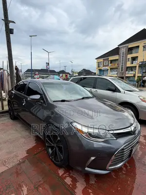 Toyota Avalon XLE 4dr Sedan (3.5L 6cyl 6A) 2014 Gray