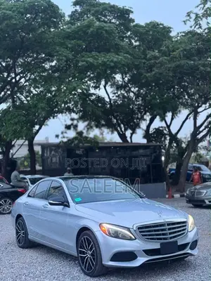 Mercedes-Benz C300 2015 Silver