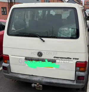 Volkswagen Transporter 2008 White