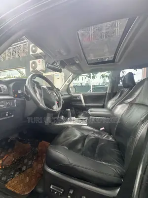 Toyota 4-Runner Limited 4WD 2011 Gray