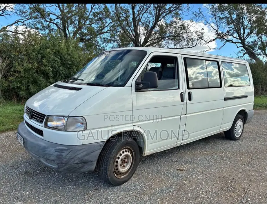 Volkswagen Transporter 2008 White